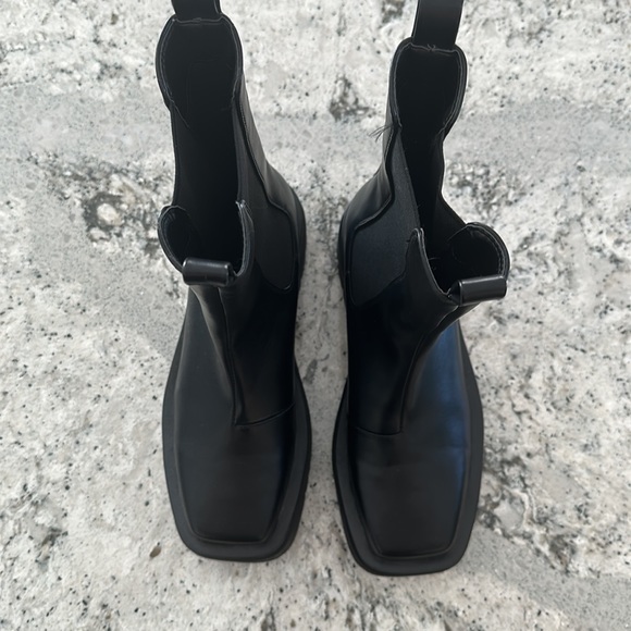 Black Platform Boots size 9 - Picture 3 of 4